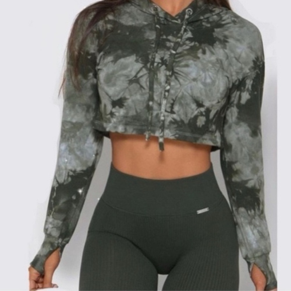 Bombshell Sportswear Green Tie-Dye Hooded Cropped Sweatshirt Hoodie